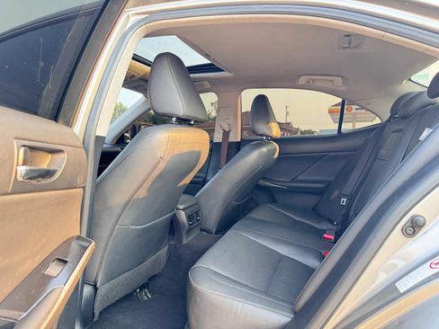 Used 2014 Lexus IS 250 AWD w/ Premium Package image 19