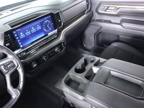 Used 2023 Chevrolet Silverado 1500 LT AWD/4WD image 30