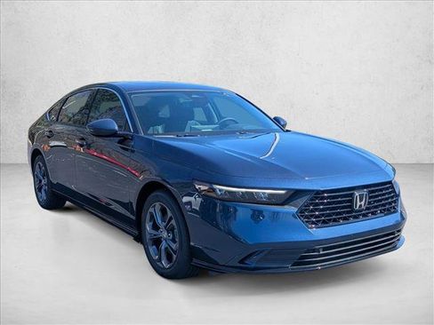 New 2026 Honda Accord EX-L image 7