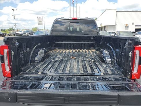 Used 2024 Ford F350 Platinum AWD/4WD image 8