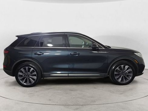 Used 2020 Lincoln Corsair Reserve w/ Equipment Group 202A image 6