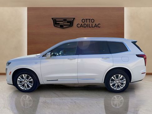 Certified 2024 Cadillac XT6 Luxury AWD/4WD image 2