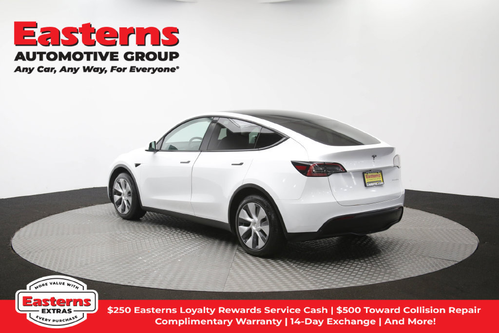 Used 2022 Tesla Model Y Long Range AWD/4WD image 60