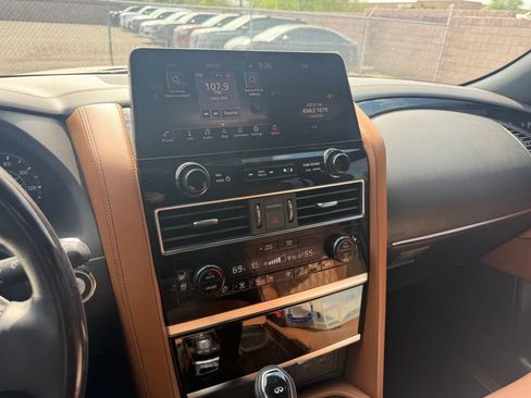 Certified 2023 INFINITI QX80 Sensory w/ Cargo Package AWD/4WD image 20