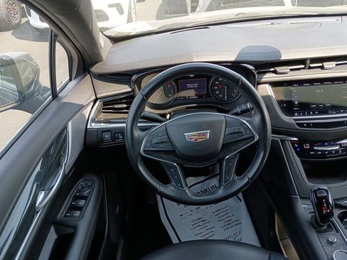 Used 2022 Cadillac XT5 Premium Luxury w/ Technology Package image 20