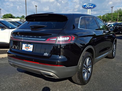 Certified 2022 Lincoln Nautilus AWD image 6