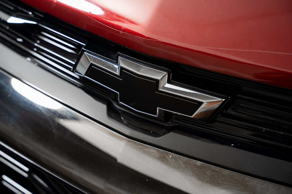 Used 2023 Chevrolet TrailBlazer RS w/ Sun and Liftgate Package FWD image 21