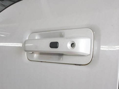 Used 2019 Ford F250 Lariat w/ Lariat Ultimate Package AWD/4WD image 41