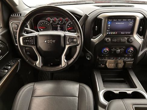Used 2022 Chevrolet Silverado 1500 LT Trail Boss w/ LT Trail Boss Premium Package image 13
