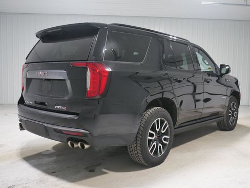 Used 2022 GMC Yukon AT4 w/ Max Trailering Package image 5