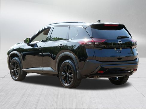 Certified 2023 Nissan Rogue SV w/ SV Premium B Package AWD/4WD image 5