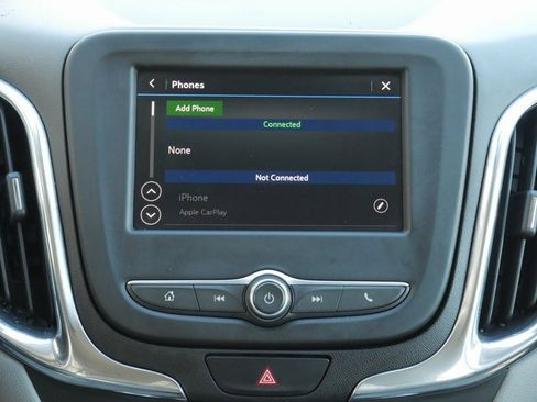 Used 2020 Chevrolet Equinox LT w/ Driver Convenience Package image 4