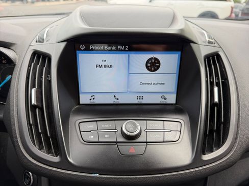 Used 2019 Ford Escape SE FWD image 12