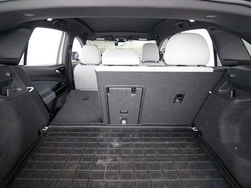 Used 2021 Volkswagen ID.4 Pro S image 26