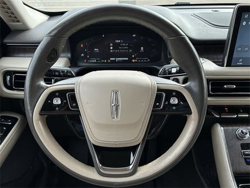 Used 2021 Lincoln Aviator Reserve w/ Elements Package Plus image 13
