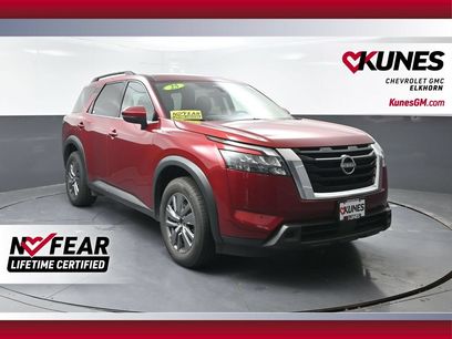 Used 2025 Nissan Pathfinder SV