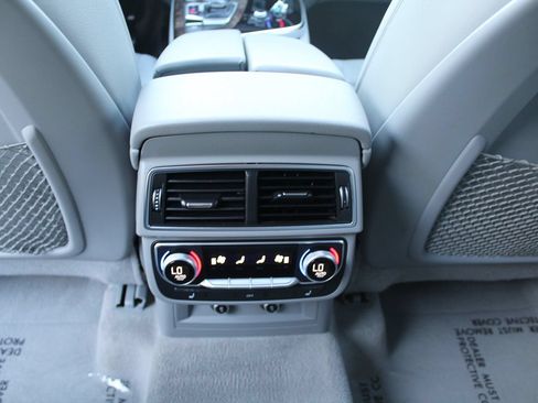 Used 2019 Audi Q7 3.0T Prestige AWD/4WD image 30