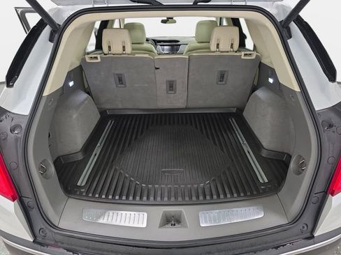 Used 2019 Cadillac XT5 Luxury FWD image 34