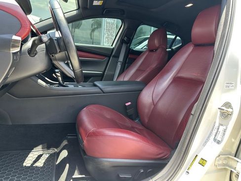 Used 2021 MAZDA MAZDA3 s FWD image 12