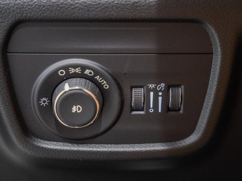 Certified 2024 Jeep Grand Cherokee Summit AWD/4WD image 52
