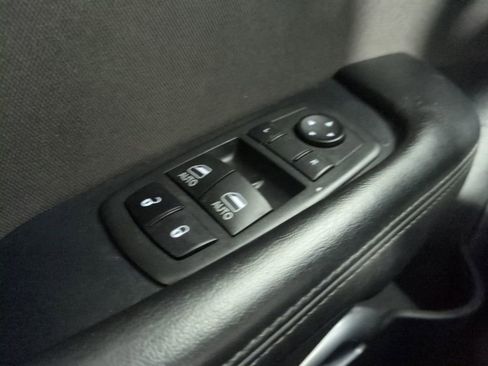 Used 2021 Dodge Challenger R/T Scat Pack image 24