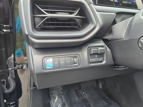 Used 2024 Chevrolet Silverado EV W/T image 23