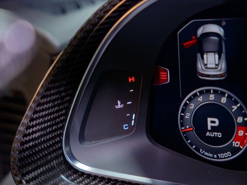 Used 2021 Audi R8 V10 performance image 32