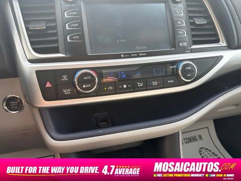 Used 2016 Toyota Highlander XLE AWD/4WD image 33