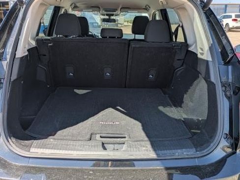 Used 2025 Nissan Rogue SV AWD/4WD image 17