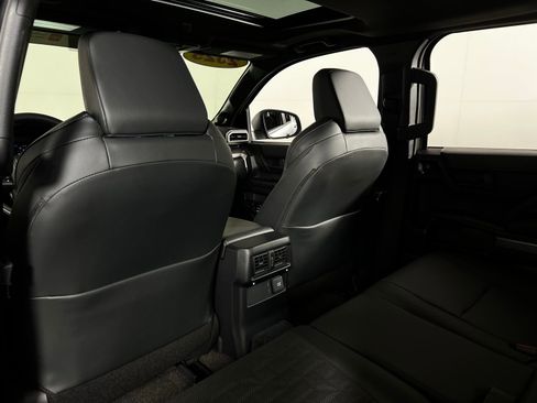 Certified 2025 Toyota 4Runner TRD Off-Road Premium image 26