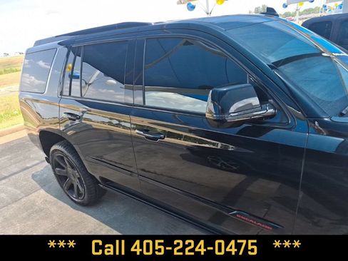 Used 2018 Cadillac Escalade Platinum AWD/4WD image 18