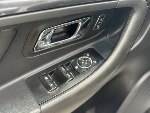 Used 2014 Ford Taurus SHO w/ Equipment Group 401A AWD/4WD image 22