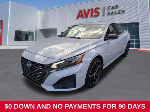 Used 2025 Nissan Altima 2.5 SR w/ SR Premium Package AWD/4WD image 1