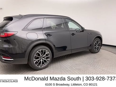 Certified 2025 MAZDA CX-70 Plug-In Hybrid w/ Premium Plus AWD/4WD image 2
