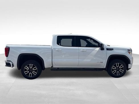 Used 2020 GMC Sierra 1500 AT4 w/ AT4 Premium Package AWD/4WD image 6