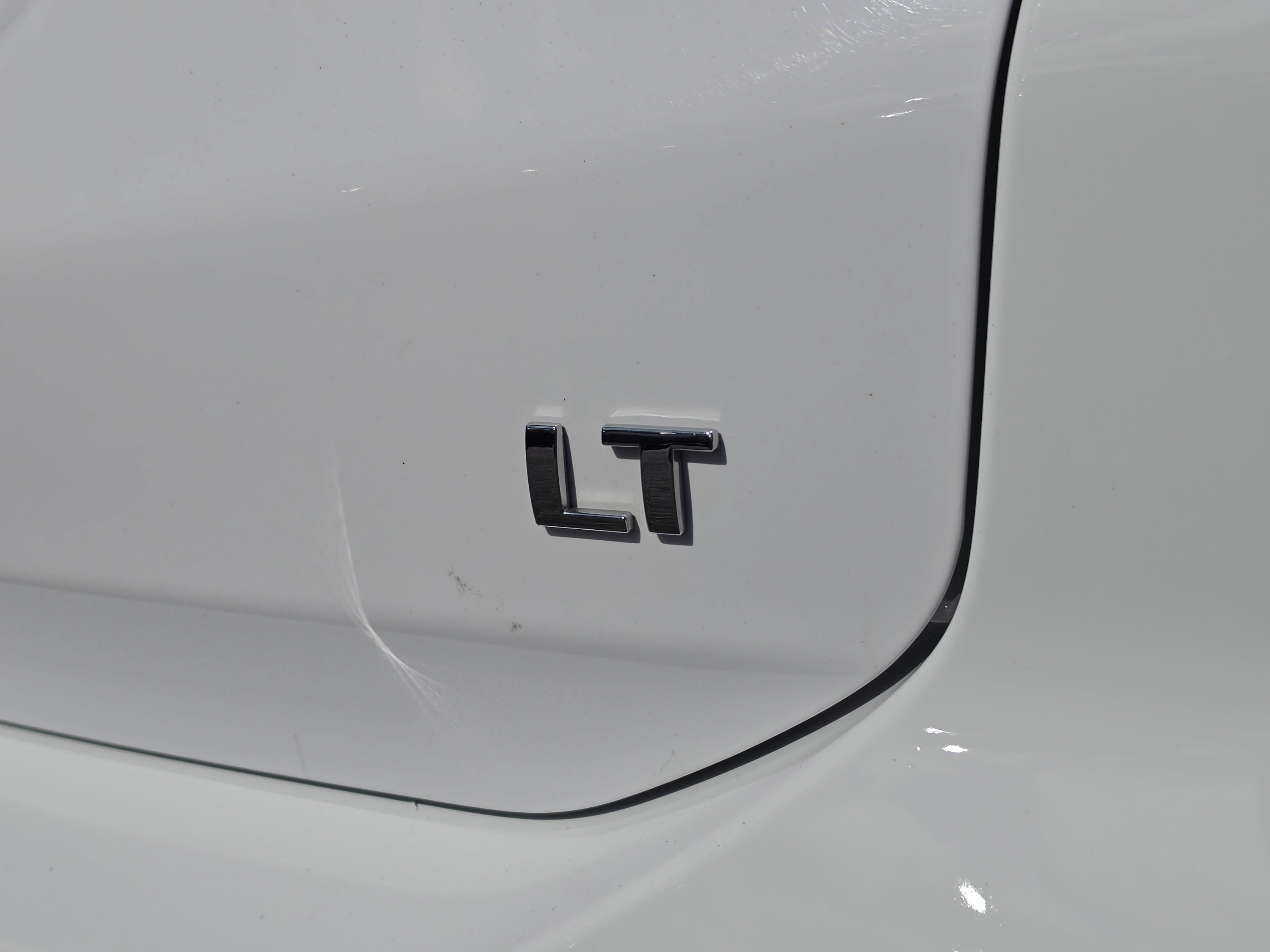 Used 2024 Chevrolet Equinox LT FWD image 17