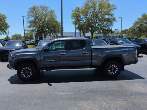 Used 2023 Toyota Tacoma TRD Off-Road w/ TRD Premium Off Road Package image 7