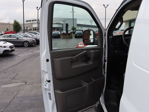 Used 2024 Chevrolet Express 2500 Extended w/ Driver Convenience Package RWD image 17