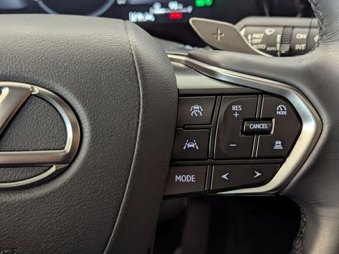 Used 2025 Lexus RX 350 Premium Plus w/ Accessory Package (K3) image 8