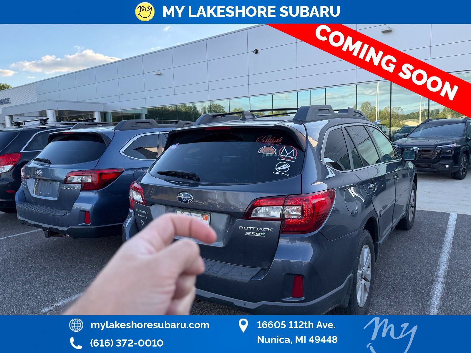 Used 2017 Subaru Outback 2.5i Premium w/ Popular Package #2 AWD/4WD image 4