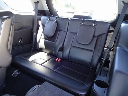 Used 2021 Ford Explorer Limited w/ Equipment Group 301A image 16