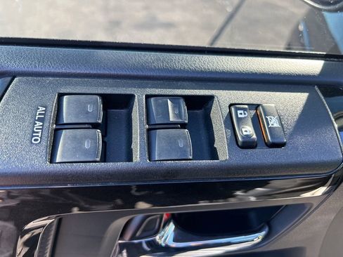 Used 2023 Toyota 4Runner TRD Off-Road image 15