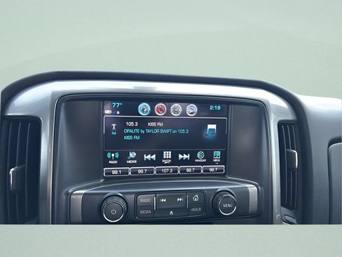 Used 2018 Chevrolet Silverado 1500 LT w/ All Star Edition AWD/4WD image 13