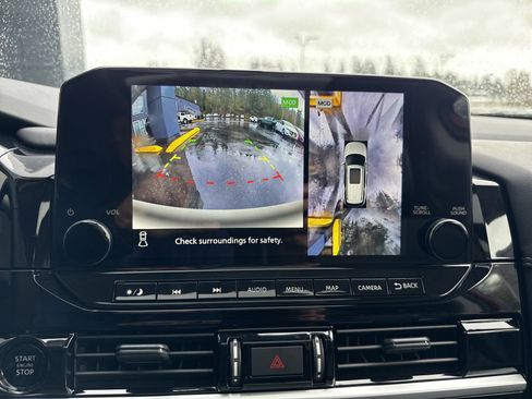 New 2025 Nissan Pathfinder Platinum image 27