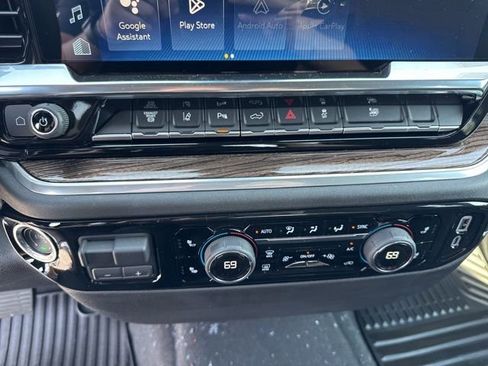 New 2025 Chevrolet Silverado 2500 LT w/ Safety Package image 22