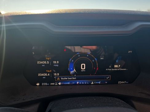 Used 2024 Chevrolet Colorado Trail Boss image 11