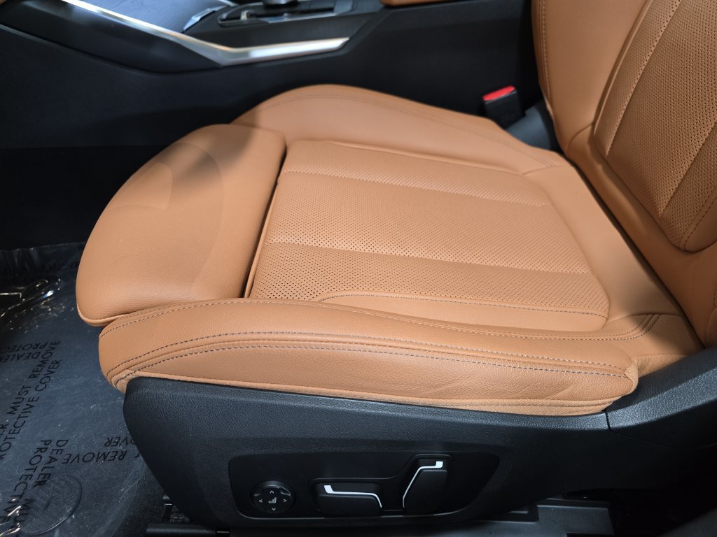 Certified 2024 BMW i4 eDrive40 w/ Convenience Package RWD image 28