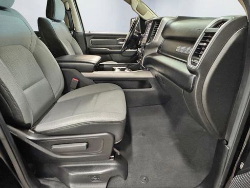 Used 2019 RAM 1500 Big Horn AWD/4WD image 23