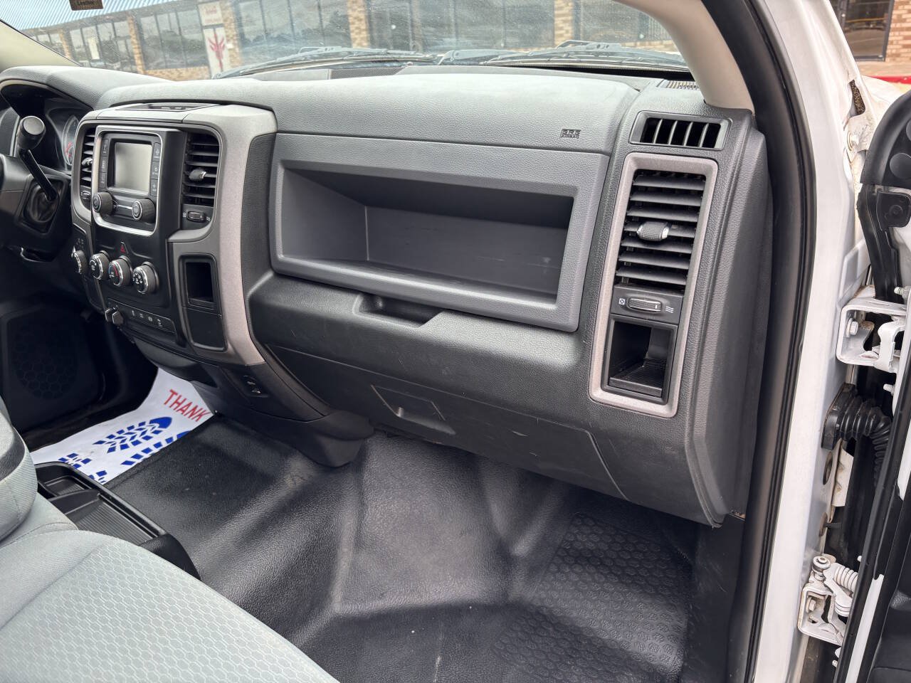 Used 2017 RAM 2500 Tradesman w/ Chrome Appearance Group AWD/4WD image 18