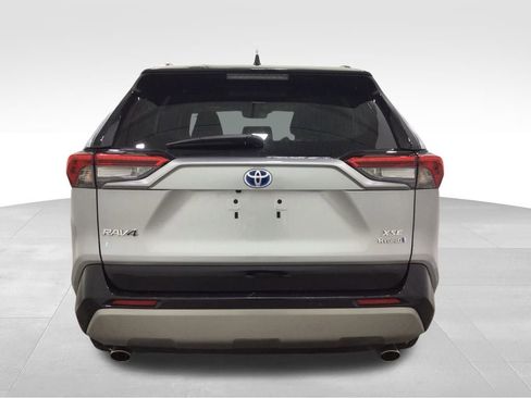 Used 2024 Toyota RAV4 XSE image 20